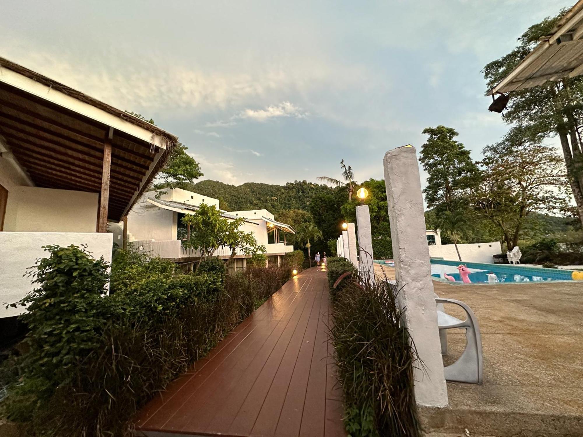 Hotel Capital O 75411 Navagio​ Boutique​ Koh​ Chang​ Trat Exterior foto